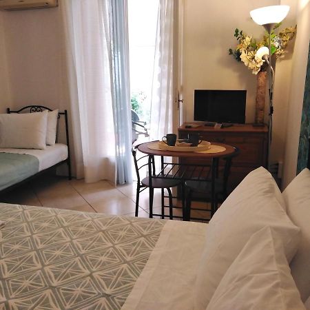 アテネLa Casa Di Mariaアパートメント エクステリア 写真