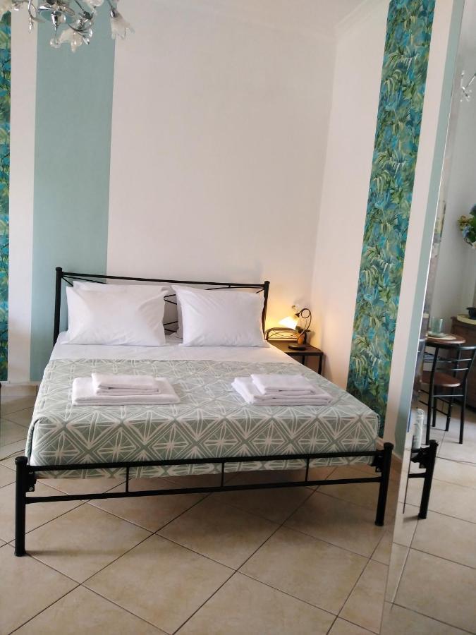 アテネLa Casa Di Mariaアパートメント エクステリア 写真