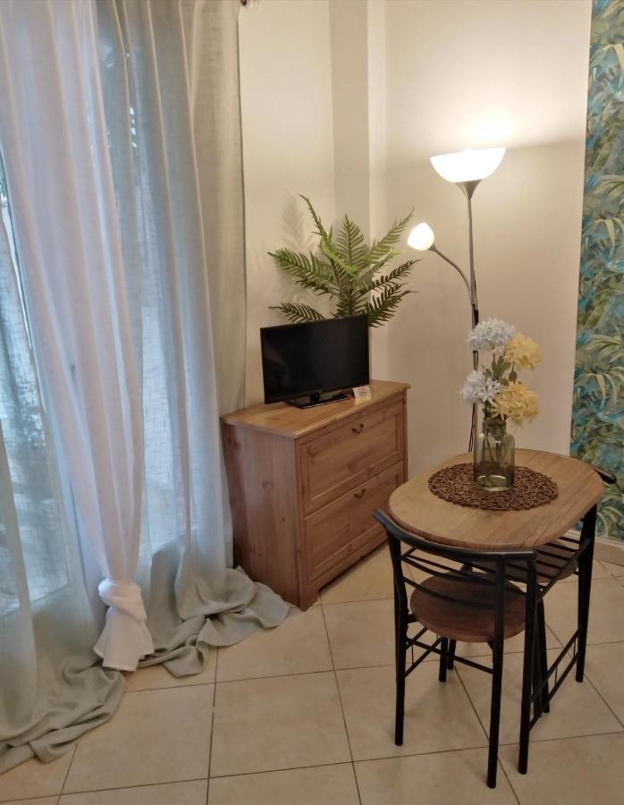 アテネLa Casa Di Mariaアパートメント エクステリア 写真